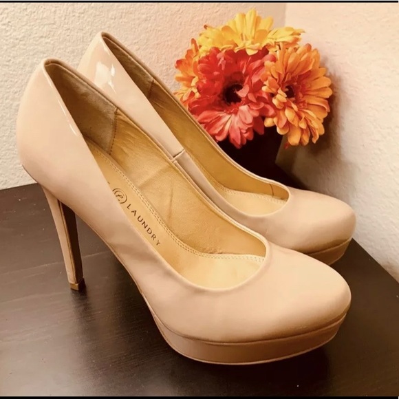Chinese Laundry Beige Size 8 Wow Platform Pump NWO - Picture 4 of 8